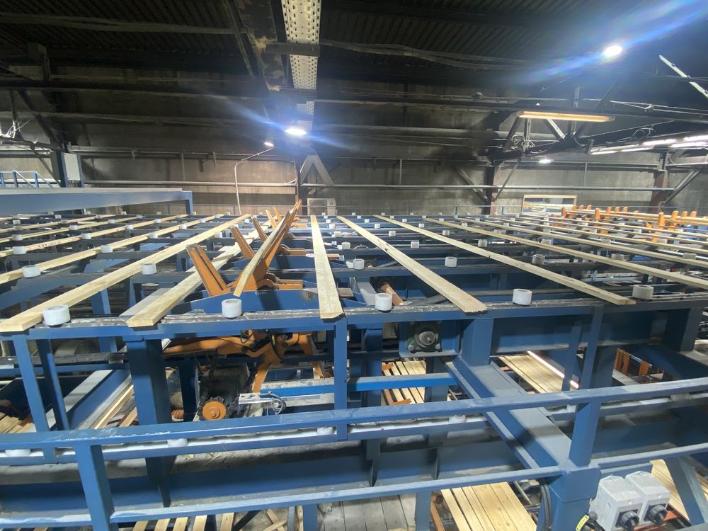 Production of lumber sorting lines